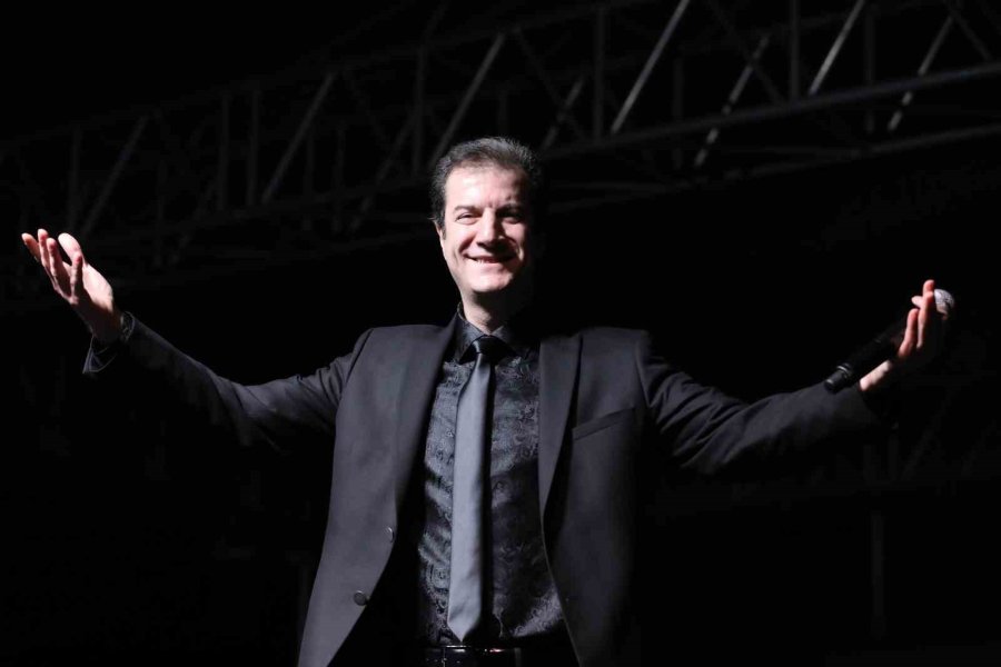 Antalya’da Diyarbakır Rüzgarı Esti