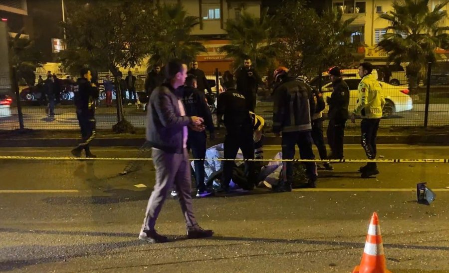 Antalya’da 19 Yaşındaki Genci Hayattan Koparan Kazayla İlgili Vahim İddia: “yarış Yapıyorlardı”