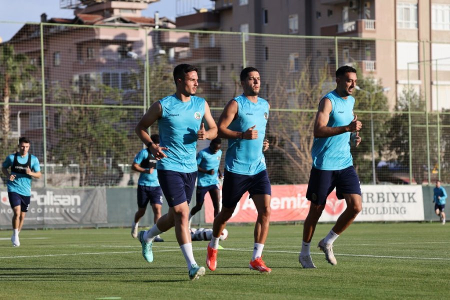 Alanyaspor, Galatasaray Maçı Hazırlıklarına Başladı