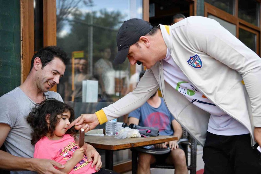 Başkan Kotan Turnuvada Tenis Oynadı