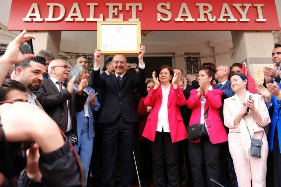 Akşehir Belediye Başkanı Köksal Mazbatasını Aldı