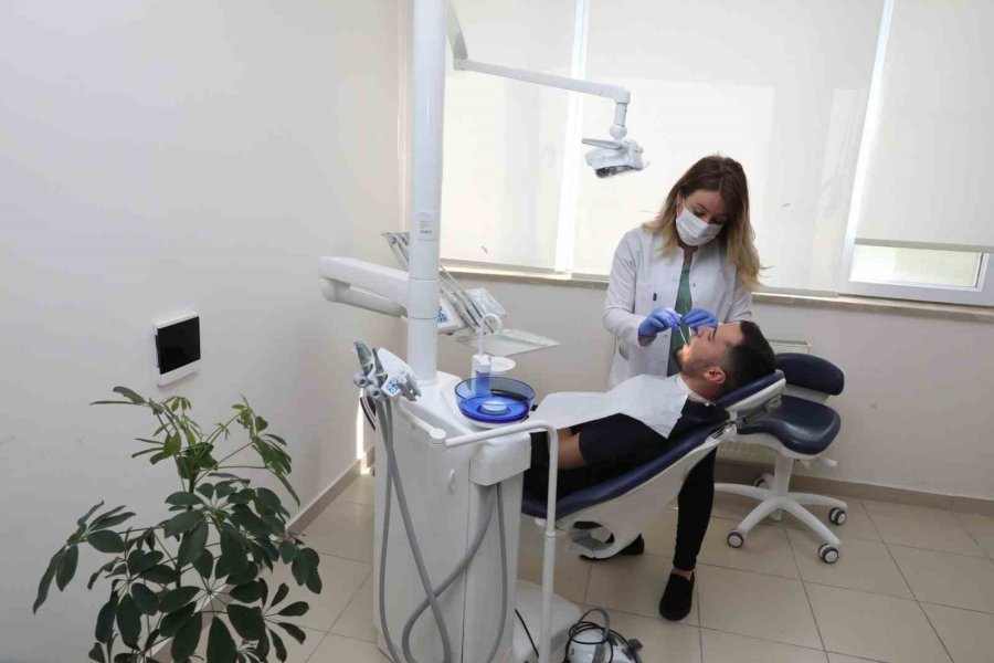 Niğde Ömer Halisdemir Üniversitesi Ağız Ve Diş Sağlığı Merkezi Kalıcı Ruhsatını Aldı