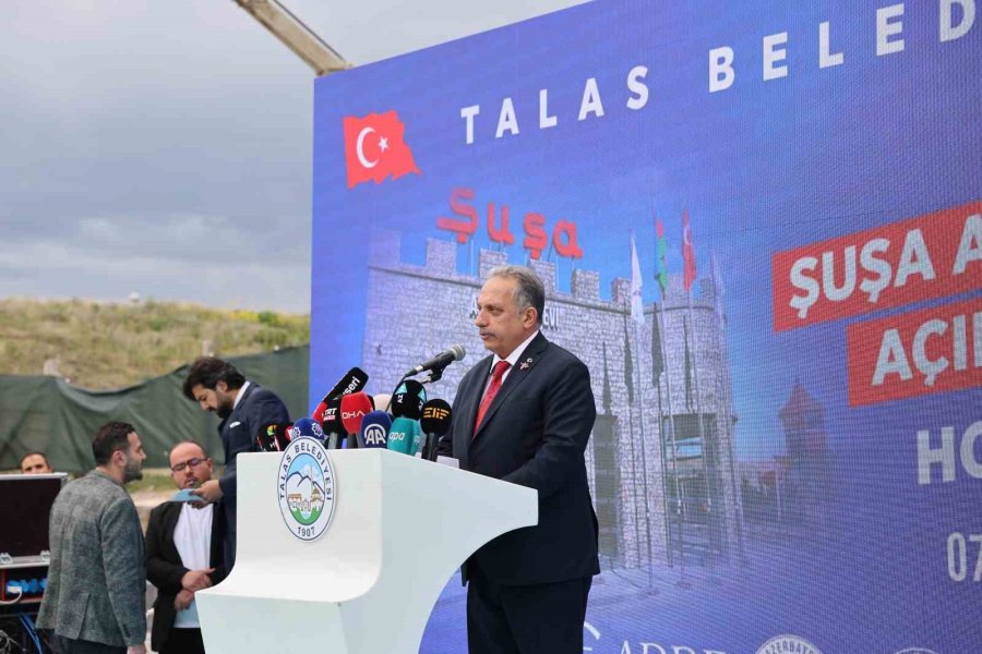 Azerbaycanlı Bakan Muradov: ”karabağ’daki Tarihi Zaferi Türk Kardeşlerimizle Birlikte Aldık”