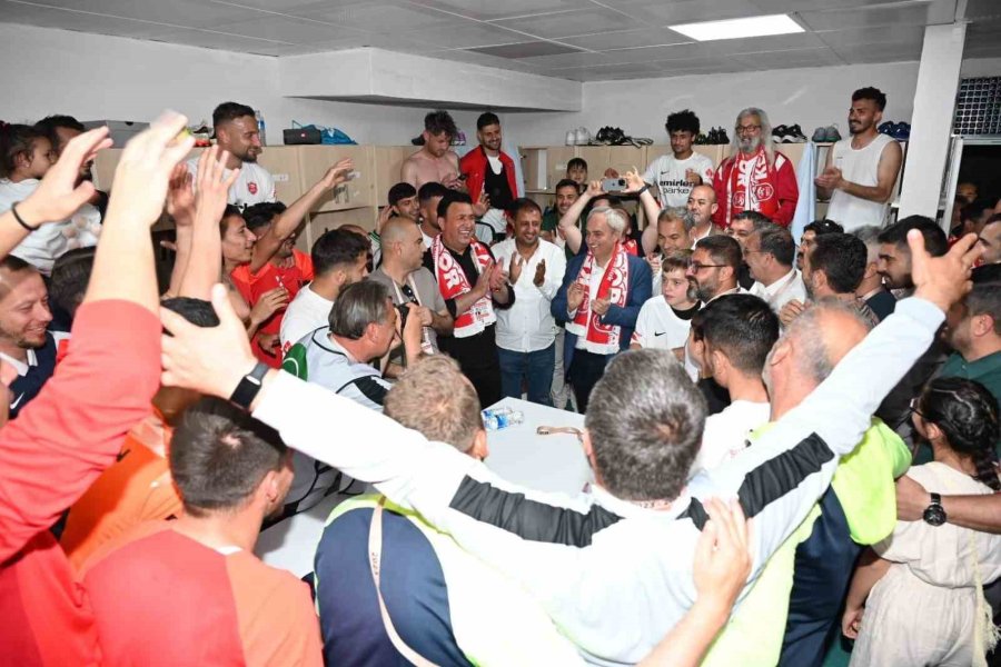 Kepez Belediyespor, Tarsus İdman Yurdu Mücadelesinden 9-0 Galip Ayrıldı