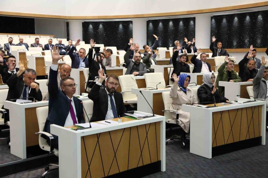 Meram Belediyesi Yeni Meclisi İlk Toplantısını Gerçekleştirdi