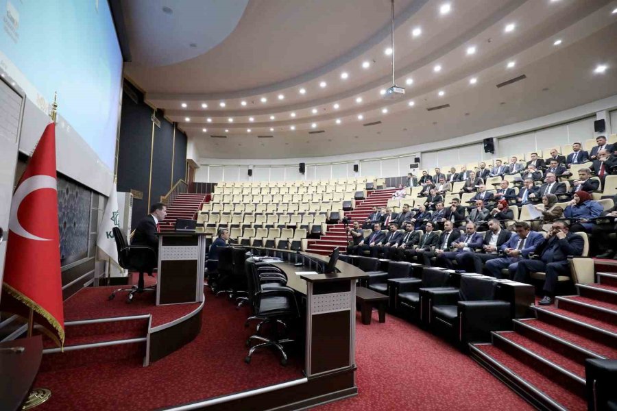 Karatay’da Yeni Dönemin İlk Meclis Toplantısı Gerçekleştirildi