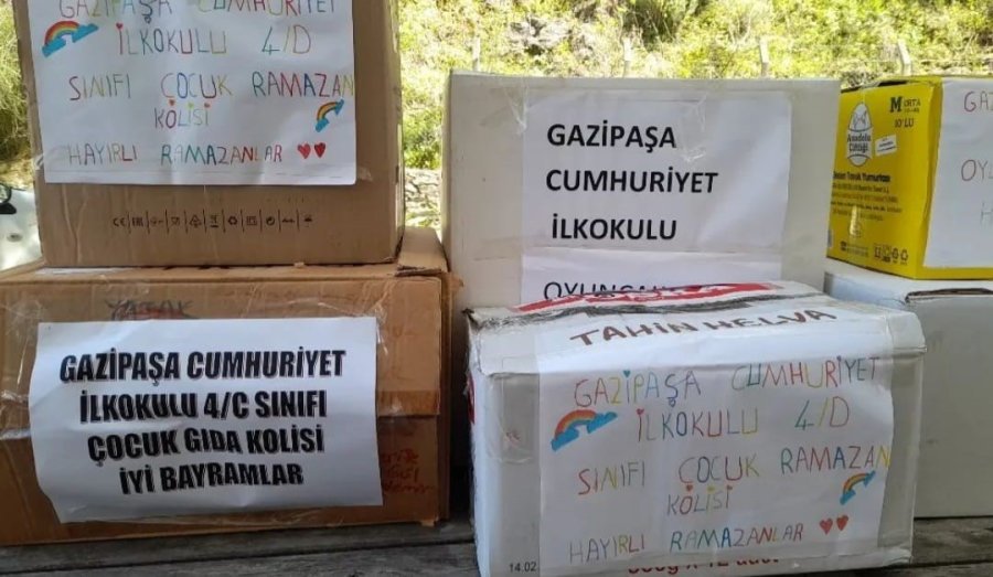 Miniklerden Deprem Bölgesine Yardım Eli