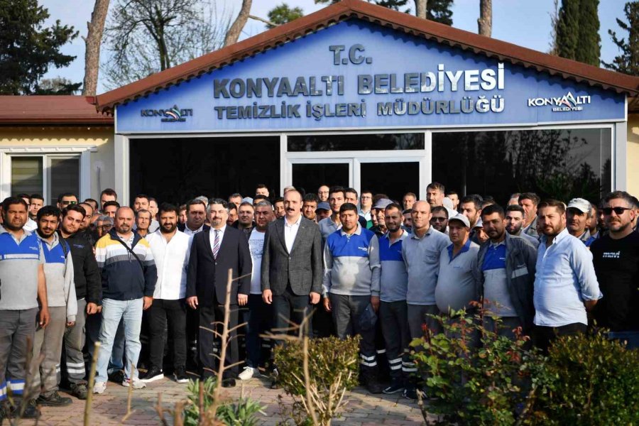 Konyaaltı Bayrama Hazır