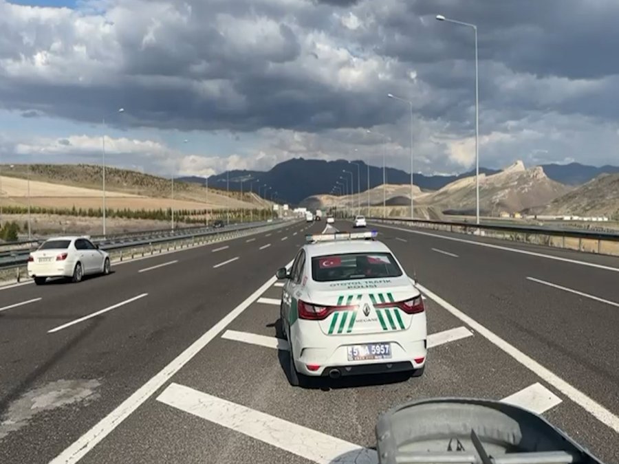 Niğde’de Bayram Tatiline Çıkan Sürücülere Uyarı