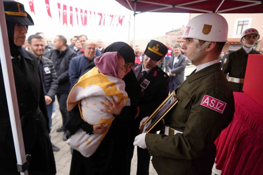 Piyade Uzman Çavuş Hikmet Aslan Niğde’de Son Yolculuğuna Uğurlandı