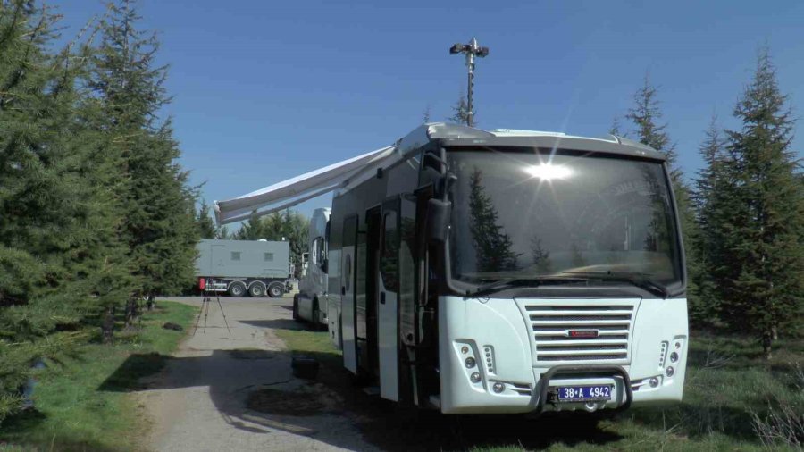 Olay Yeri İnceleme Ekiplerinin Yerli Ve Milli Yardımcıları: ‘kıraç’ Ve ‘ertuğrul’