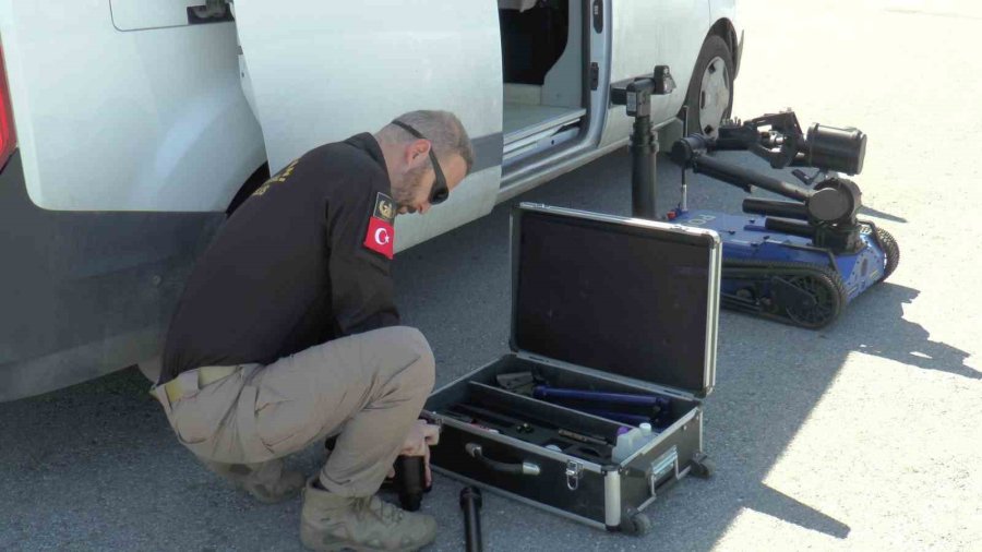 Olay Yeri İnceleme Ekiplerinin Yerli Ve Milli Yardımcıları: ‘kıraç’ Ve ‘ertuğrul’