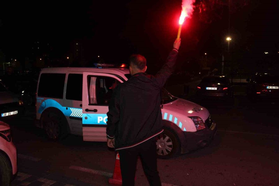 Kayseri’de Vatandaştan Polise Jest