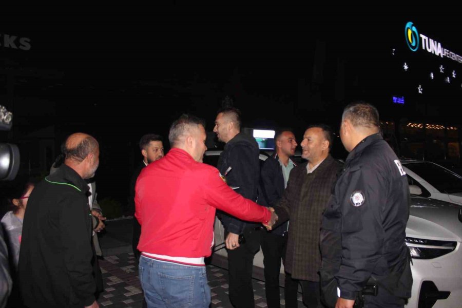 Kayseri’de Vatandaştan Polise Jest