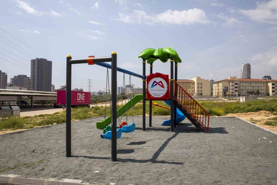 Mersin Büyükşehir Belediyesi, Okul Ve Mahallelere Çocuk Oyun Grupları Kurdu