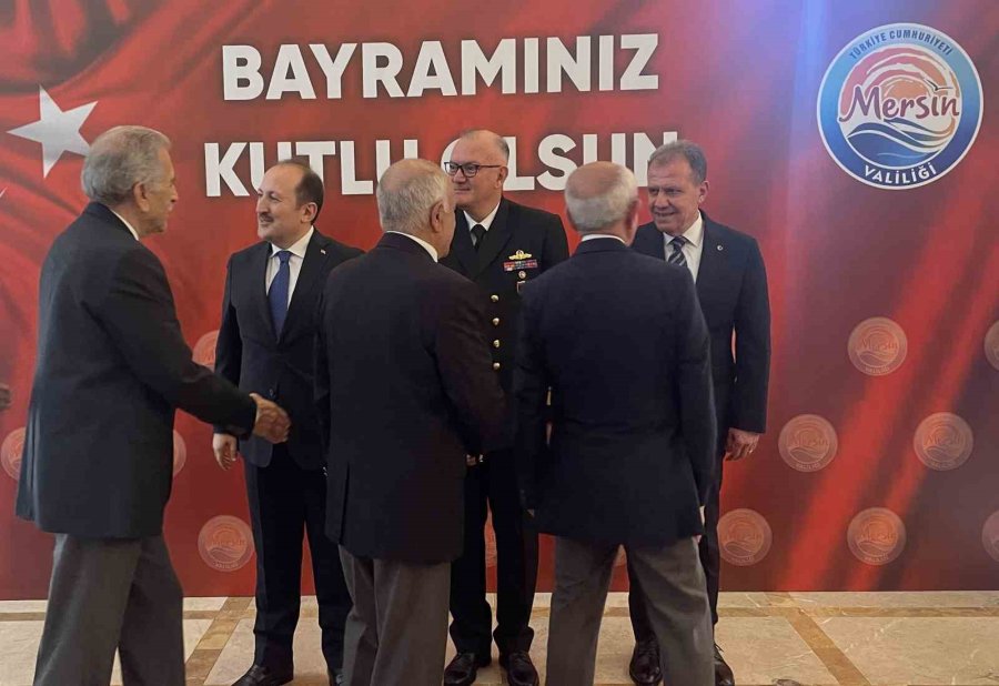 Mersin Valisi Pehlivan: "bayramı Dayanışma İçinde Kutluyoruz"