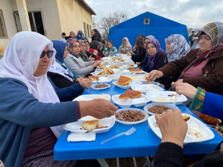 Göçle Dağılan Köy Halkı 60 Yıllık Bayram Geleneği İle Bir Araya Geliyor