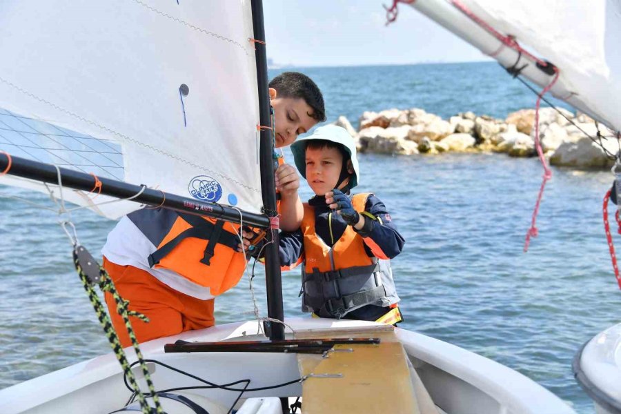 Mersin’de Babil Su Sporları Merkezi Hizmete Açıldı