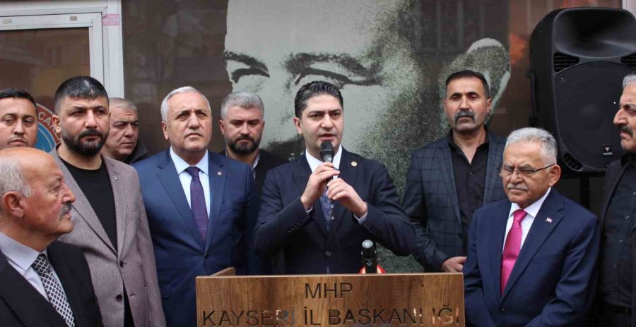 Mhp’li Özdemir Partililerle Bayramlaştı