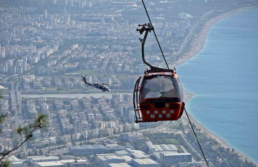 Tünektepe Teleferik Kazasında Şu Ana Kadar 137 Kazazede Kurtarıldı