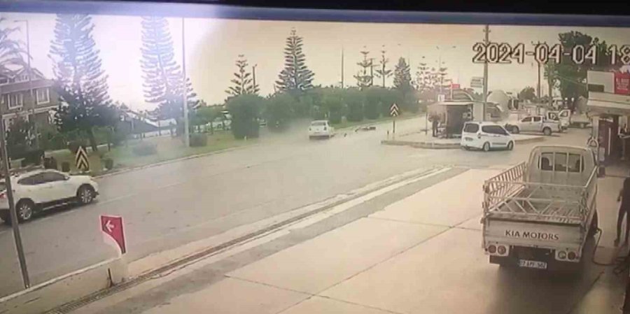 Alanya’da Bir Kişinin Öldüğü Trafik Kazası Güvenlik Kamerasında