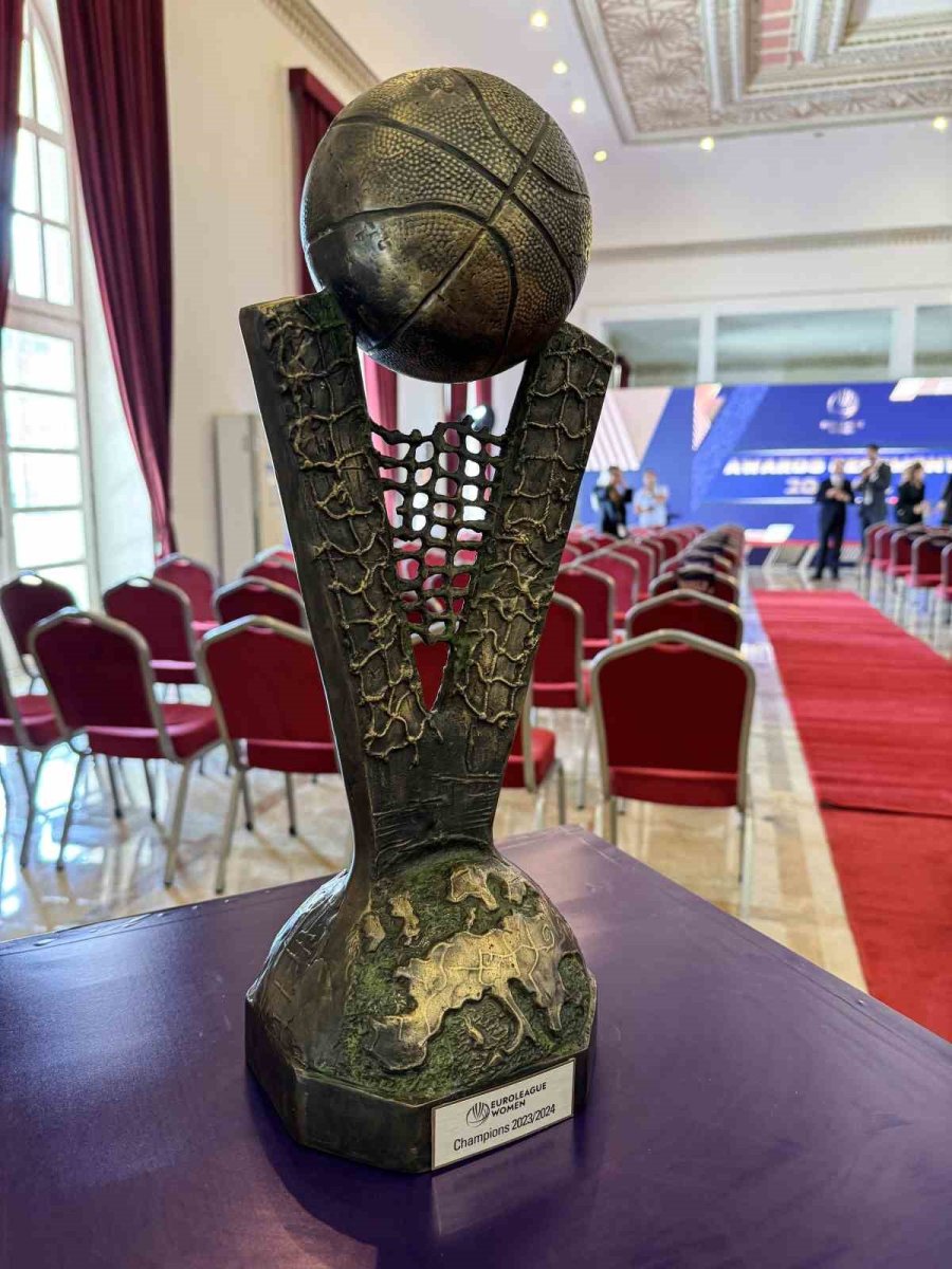 Kadınlar Euroleague’de Sezonun En İyileri Belli Oldu