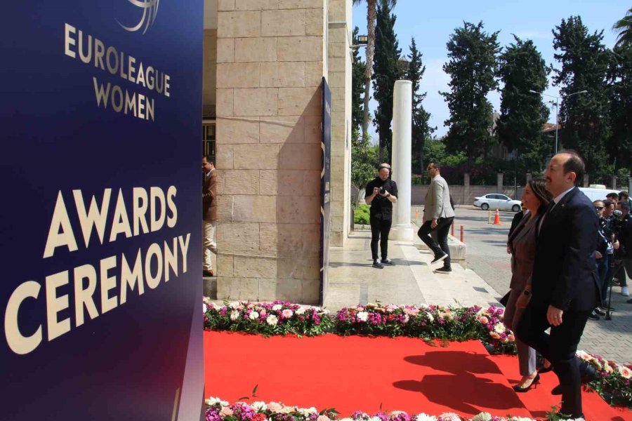 Kadınlar Euroleague’de Sezonun En İyileri Belli Oldu