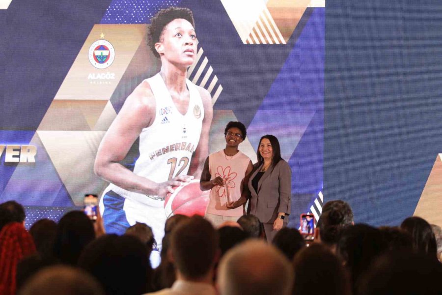 Kadınlar Euroleague’de Sezonun En İyileri Belli Oldu