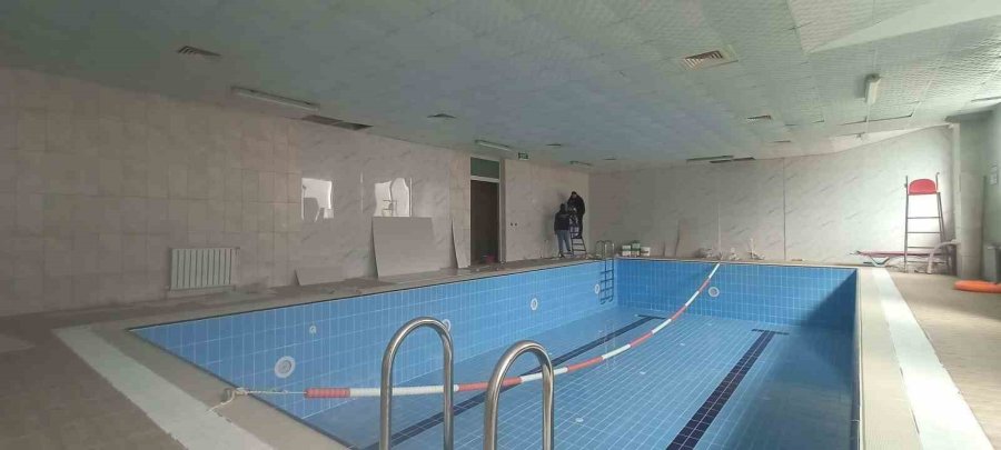 Büyükşehir’den Yüzme Havuzlarına Teknik Bakım Ve Onarım