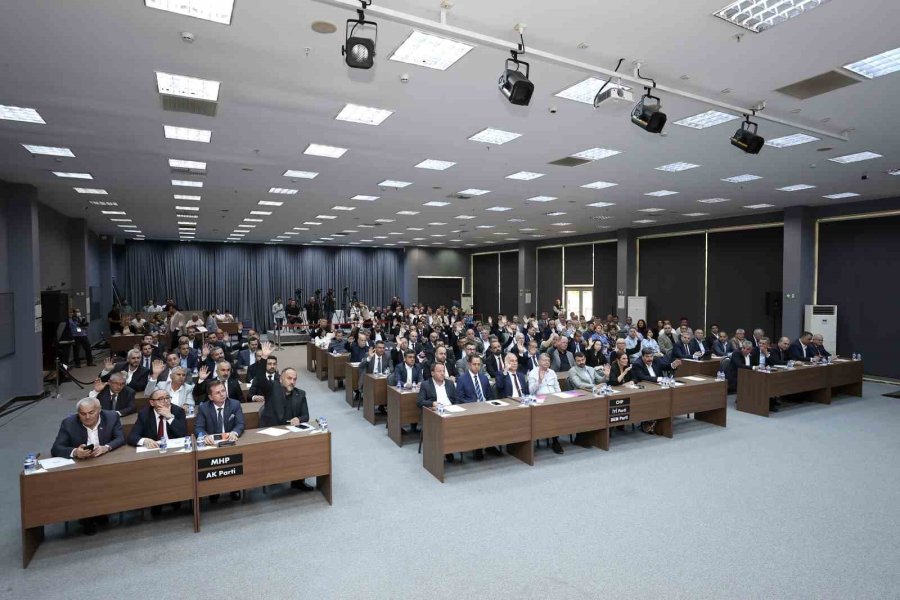 Başkan Seçer: "gelecek 5 Yılda Mersin’e Çok Daha Güzel Hizmetler Yapacağız"