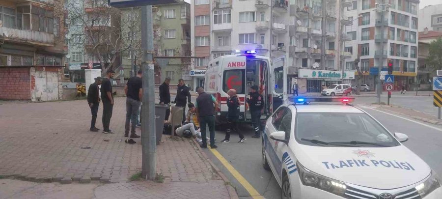 Niğde’de Kontrolden Çıkan Motosiklet Kaza Yaptı, 1 Kişi Yaralandı