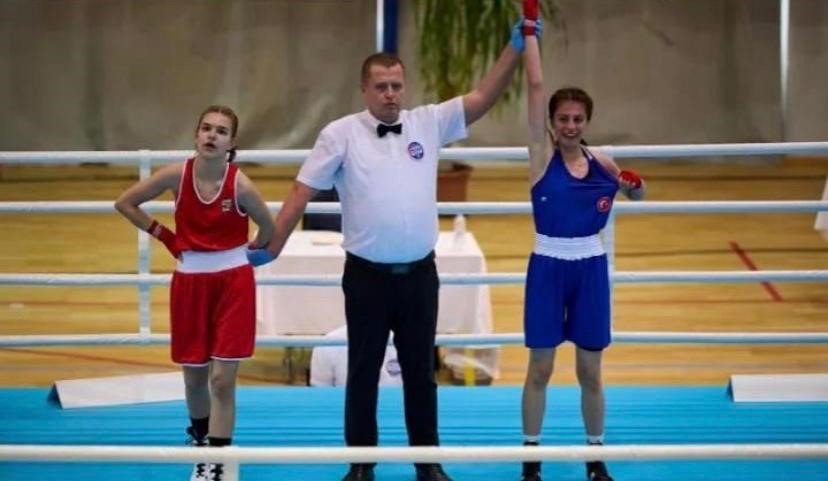 Niğdeli Milli Boksör Finale Yükseldi