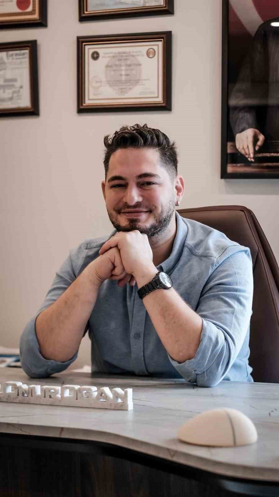 (düzeltme) Op. Dr. Onur Oğan: “sosyal Medya Doğum Sonrası Süreçte Anneleri Etkiliyor”