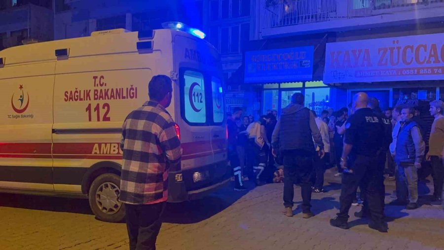 Balkondan Düşen Lise Öğrencisi Ağır Yaralandı