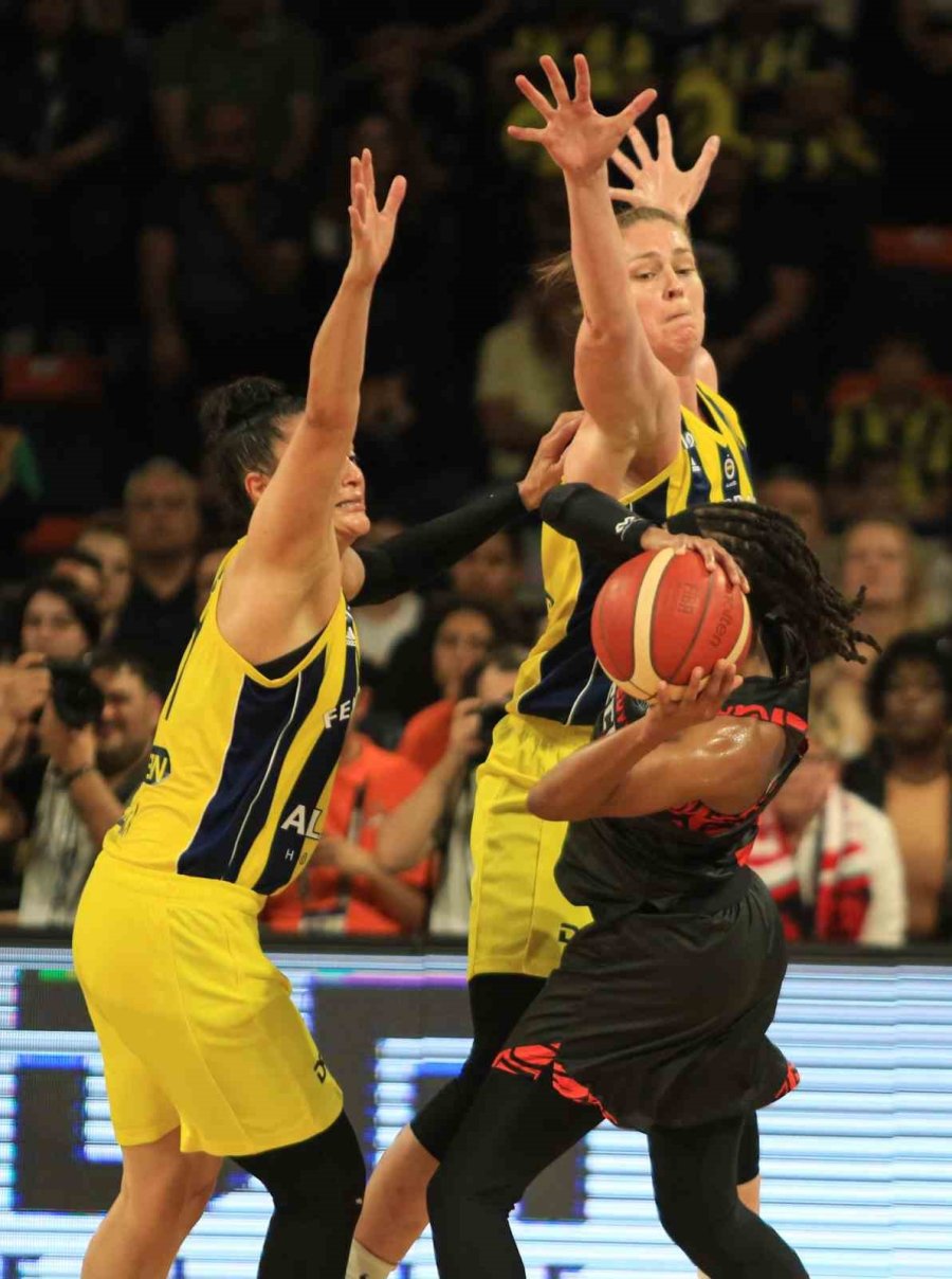 Fenerbahçe Üst Üste İkinci Kez Avrupa’nın En Büyüğü