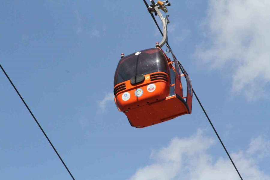 Faciadan Dönülen Teleferik Alanında Sessizlik Hakim