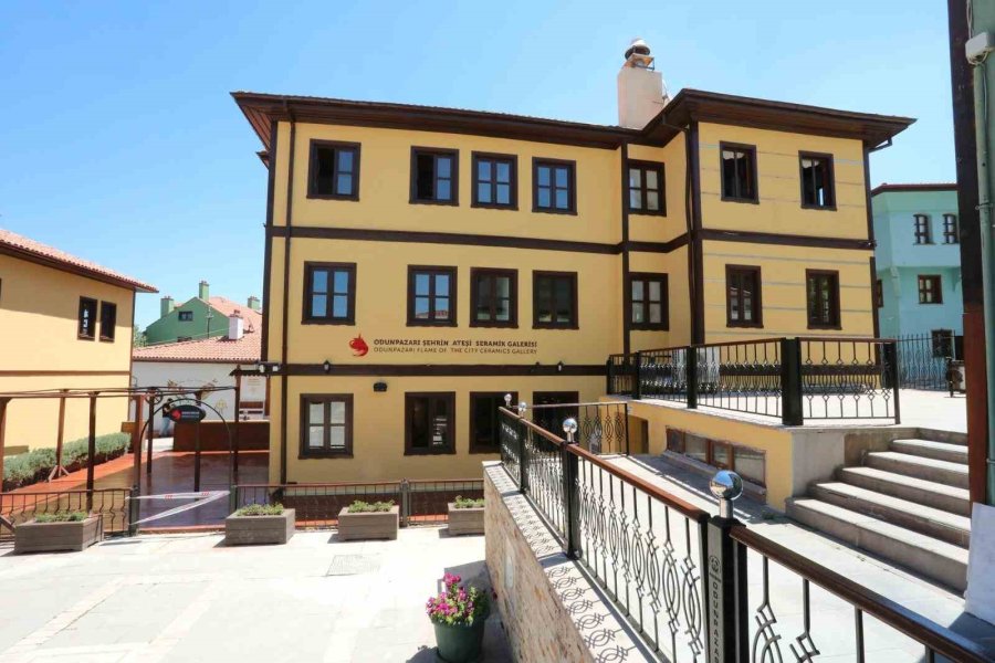 Şehrin Ateşi Galerisi, Seval Yılmaz Yatır’ı Konuk Edecek