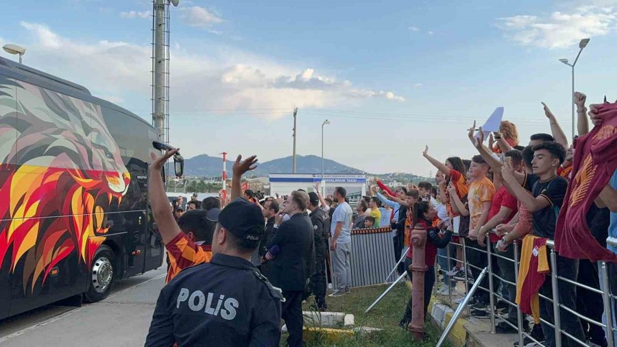 Galatasaray, Alanya’ya Geldi