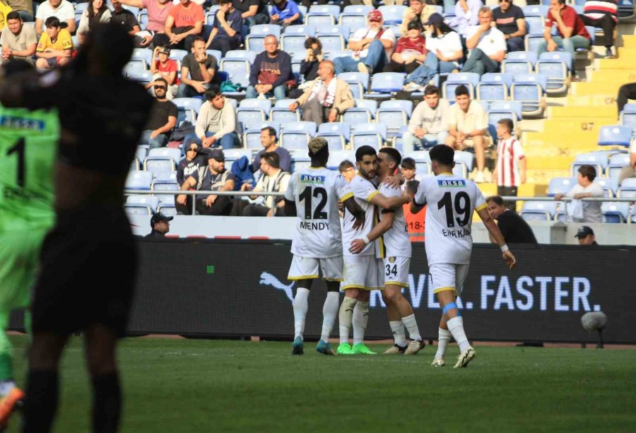 Trendyol Süper Lig: Hatayspor: 0 - İstanbulspor: 3 (maç Sonucu)