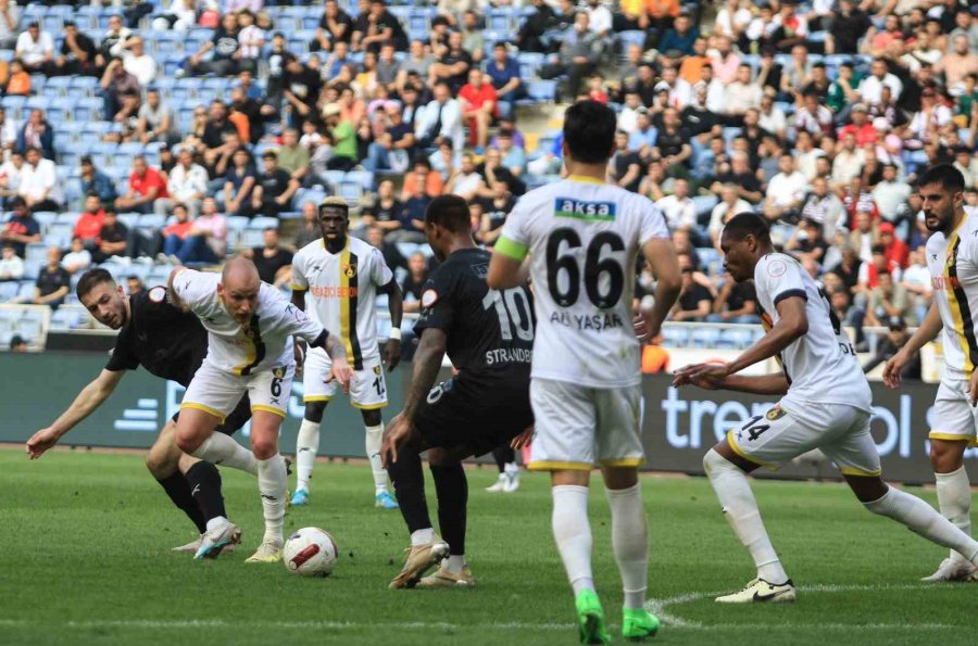 Trendyol Süper Lig: Hatayspor: 0 - İstanbulspor: 3 (maç Sonucu)