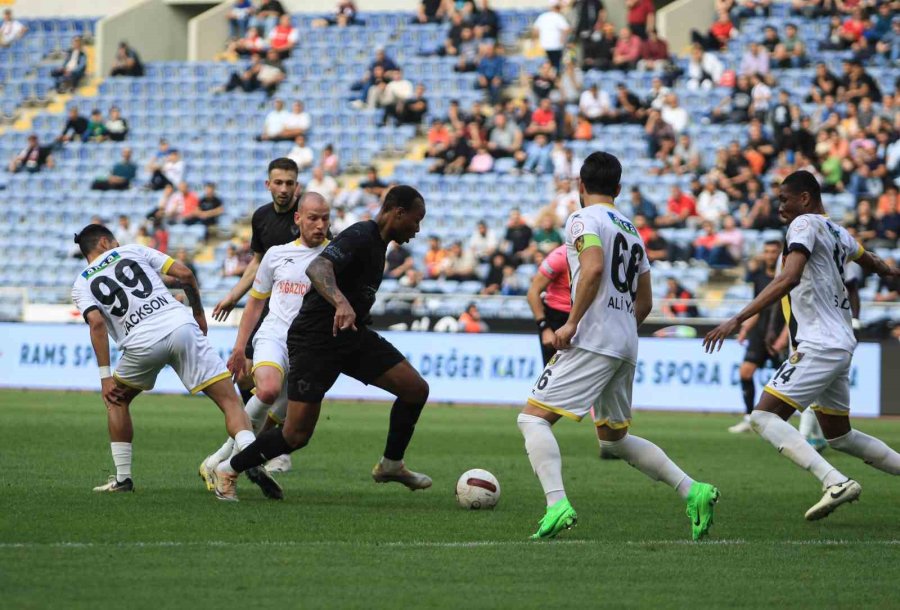 Trendyol Süper Lig: Hatayspor: 0 - İstanbulspor: 3 (maç Sonucu)