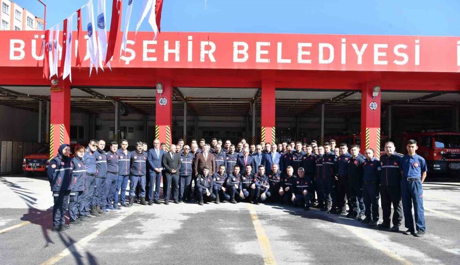 Başkan Büyükkılıç, Personelleriyle Bayramlaştı