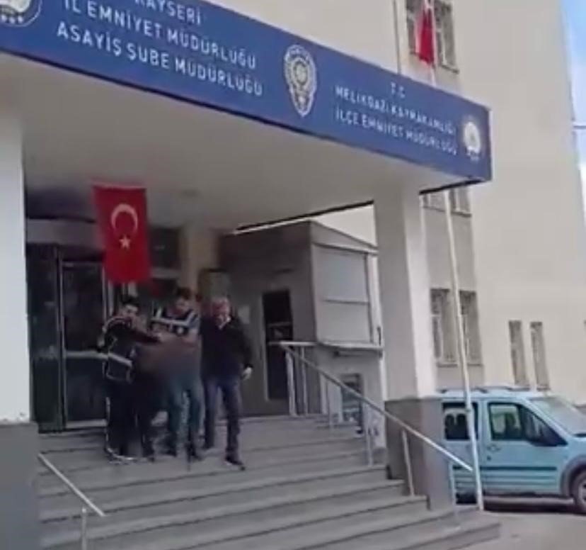 Kayseri’de Çeşitli Suçlardan Aranan 3 Şahıs Yakalandı