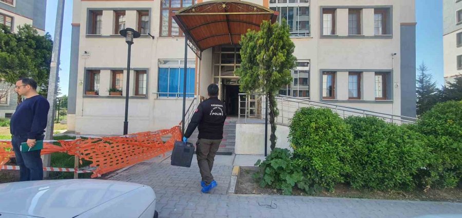 Kayseri’de İntihar; Kendini Asarak Yaşamına Son Verdi