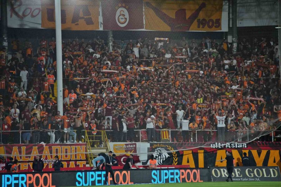 Trendyol Süper Lig: Alanyaspor: 0 - Galatasaray: 0 (maç Devam Ediyor)