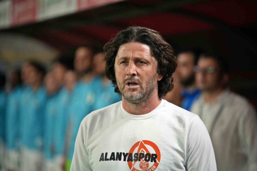 Trendyol Süper Lig: Alanyaspor: 0 - Galatasaray: 0 (maç Devam Ediyor)