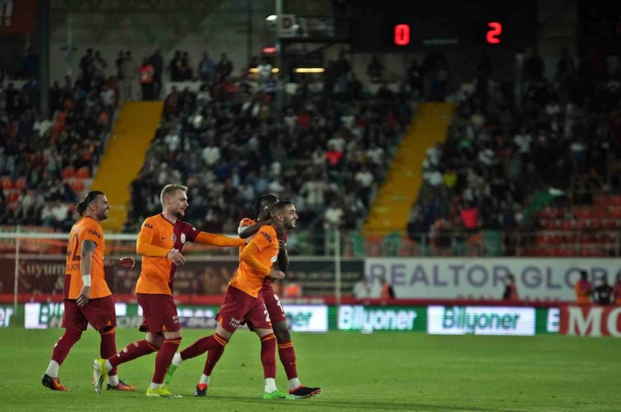 Trendyol Süper Lig: Alanyaspor: 0 - Galatasaray: 4 (maç Sonucu)