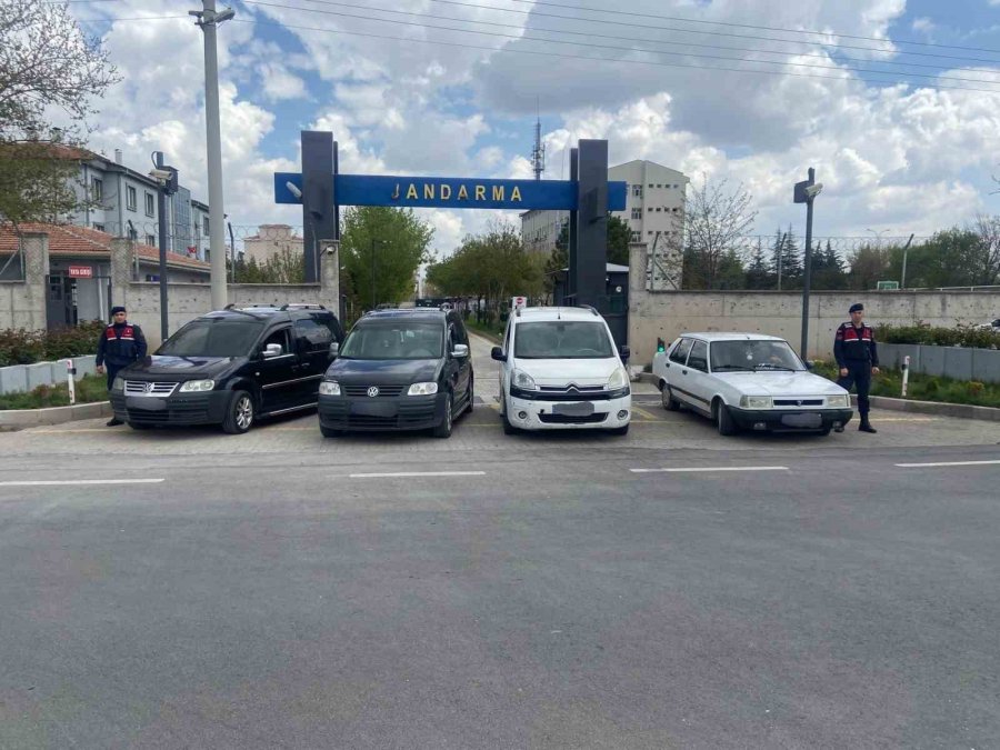 Köpek Dövüştürücüleri Önce Dron İle Sonra Da Kovalamacayla Yakalandı