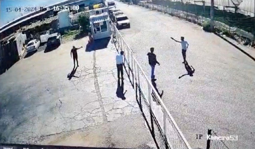 Minibüsüyle Ezip Öldürdü, O Anlar Kameraya Yansıdı