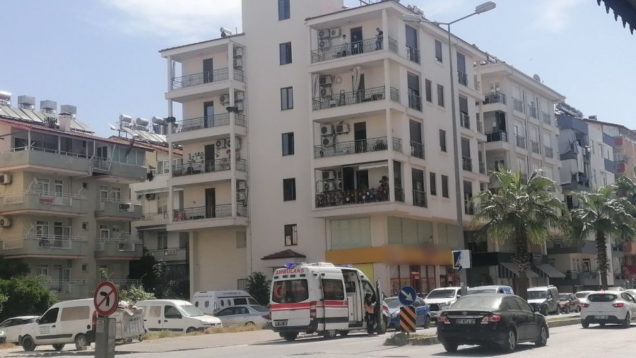 34 Yıllık Hayat Arkadaşını Bıçaklayarak Öldürdü